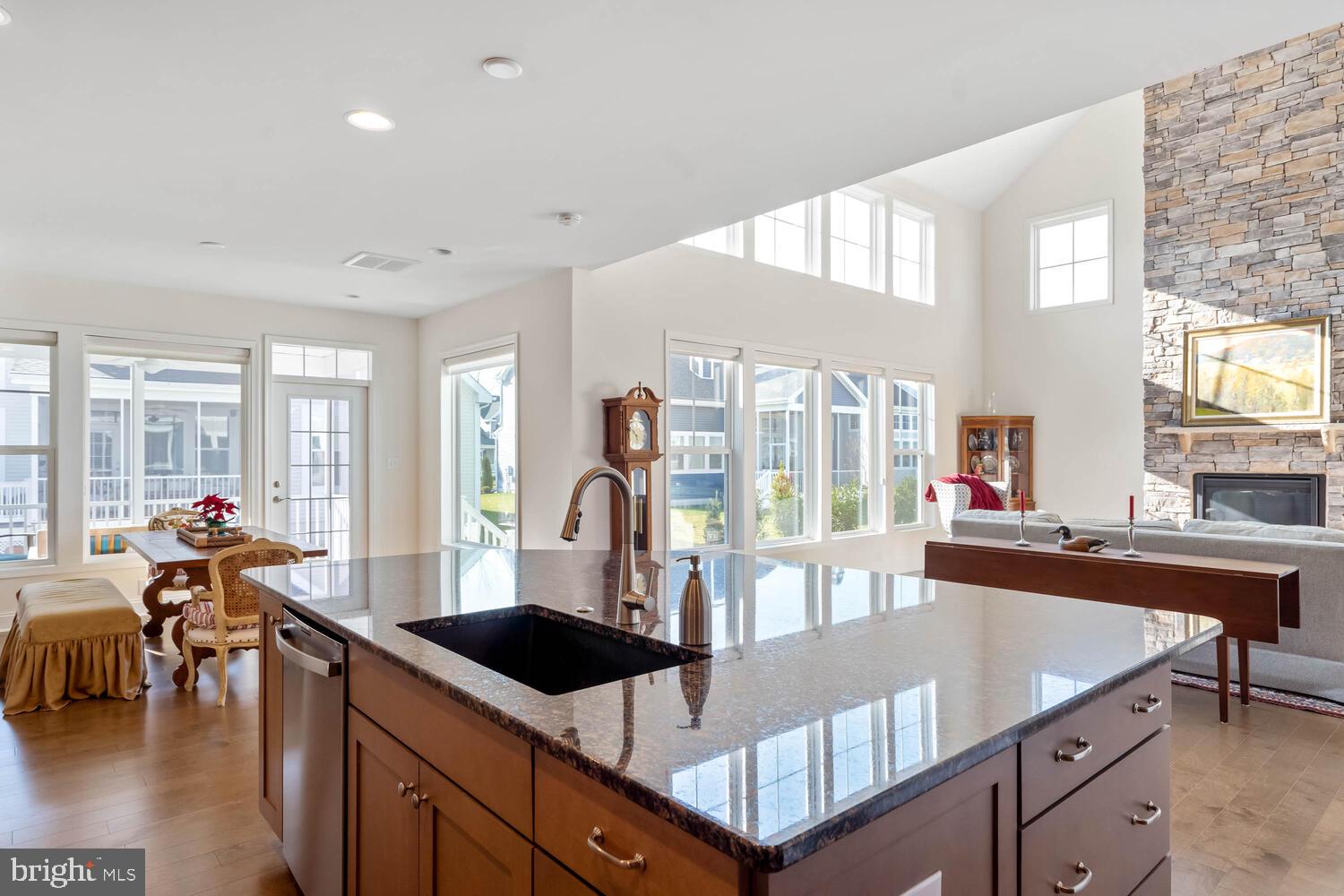 MARSH ISLAND IN LEWES - Residential