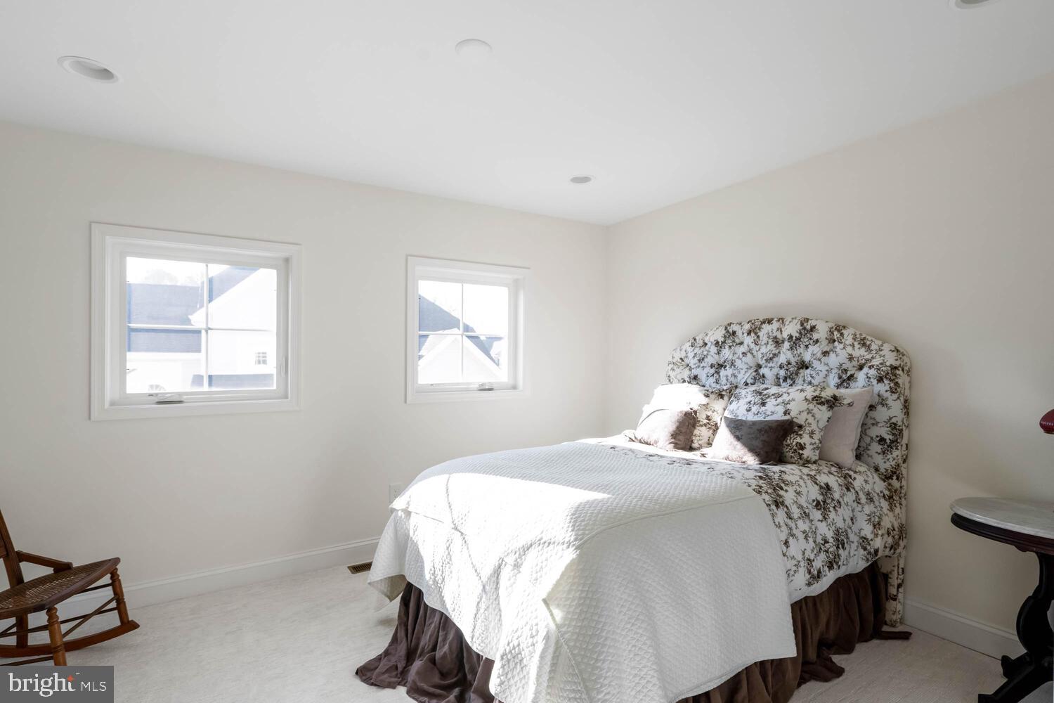 MARSH ISLAND IN LEWES - Residential