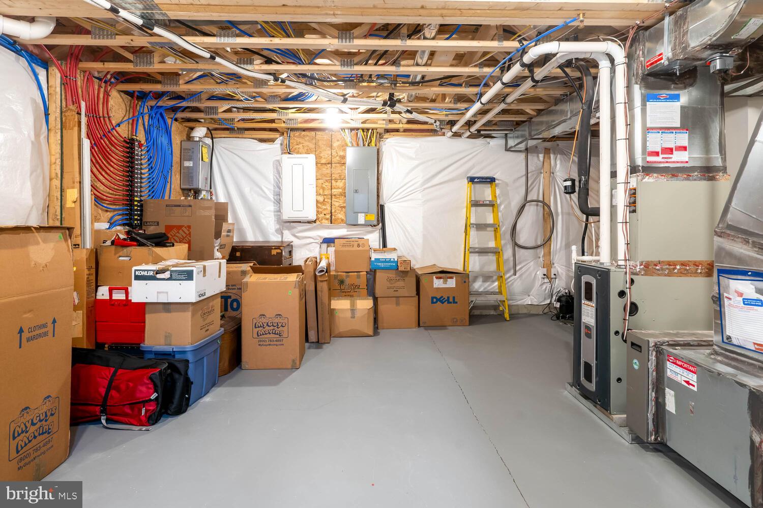 MARSH ISLAND IN LEWES - Residential