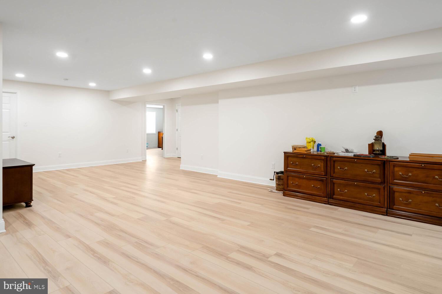 MARSH ISLAND IN LEWES - Residential