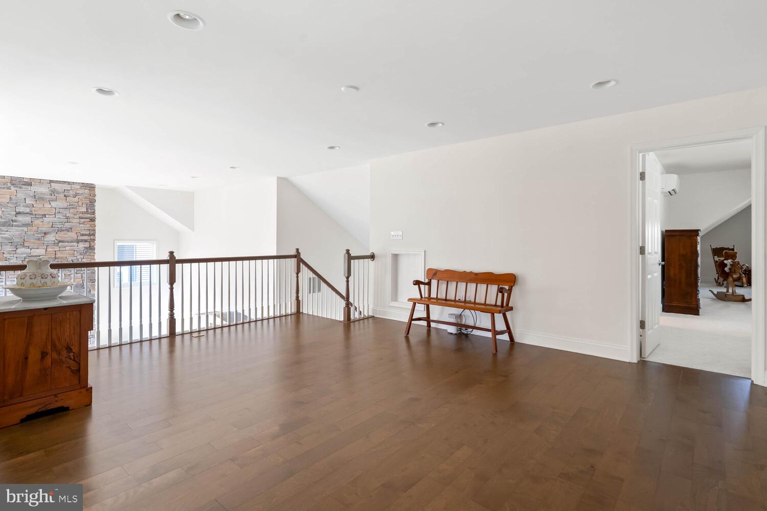 MARSH ISLAND IN LEWES - Residential