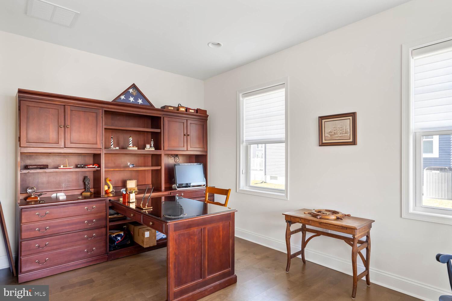 MARSH ISLAND IN LEWES - Residential