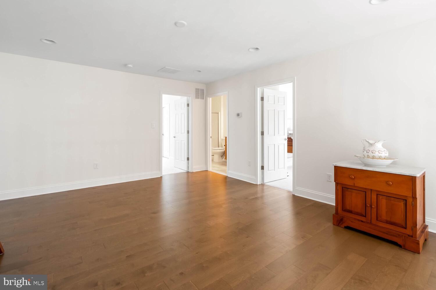 MARSH ISLAND IN LEWES - Residential