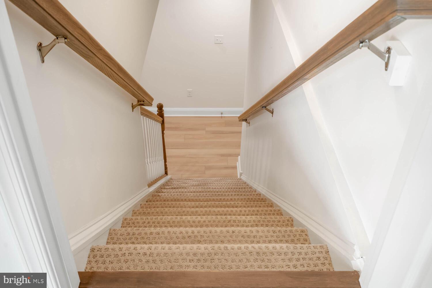 MARSH ISLAND IN LEWES - Residential