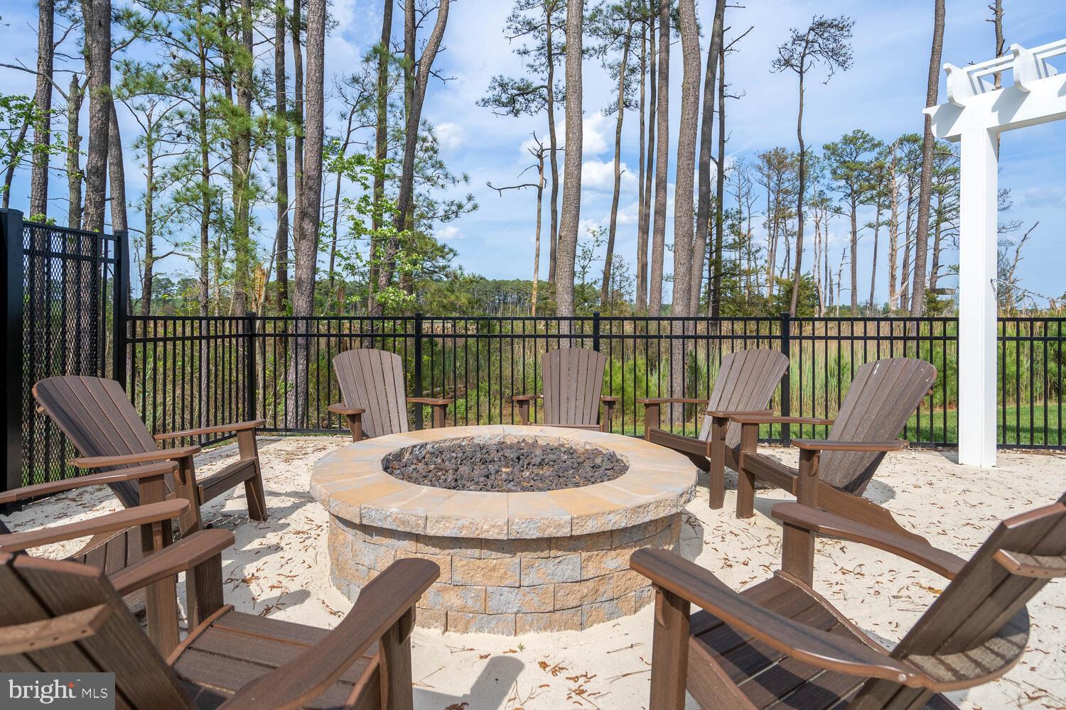 MARSH ISLAND IN LEWES - Residential