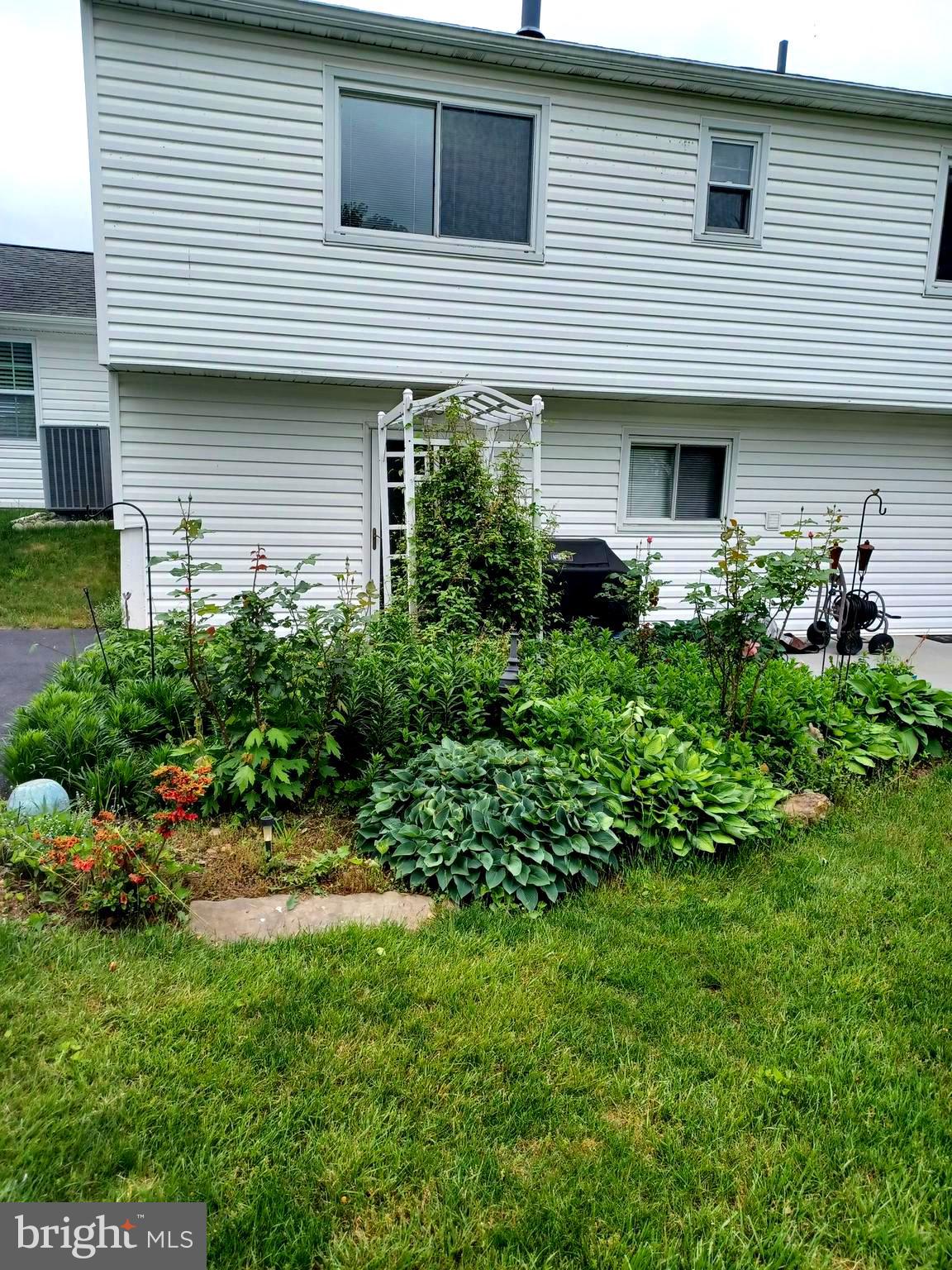 FOUNTAIN VIEW - Residential