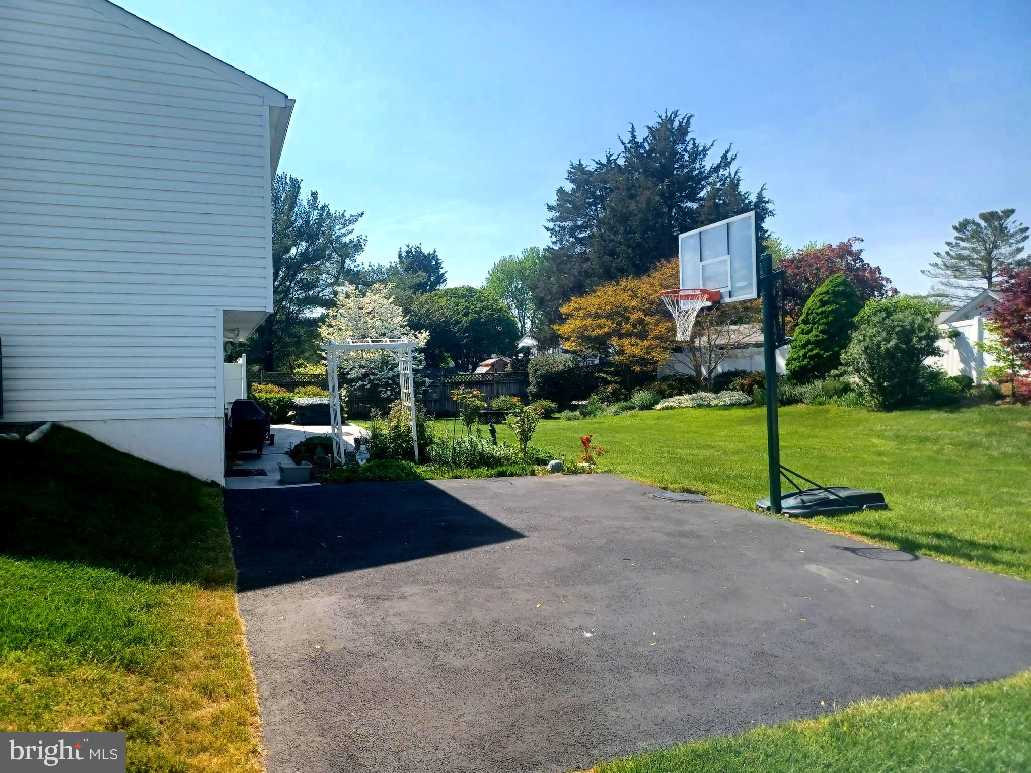 FOUNTAIN VIEW - Residential