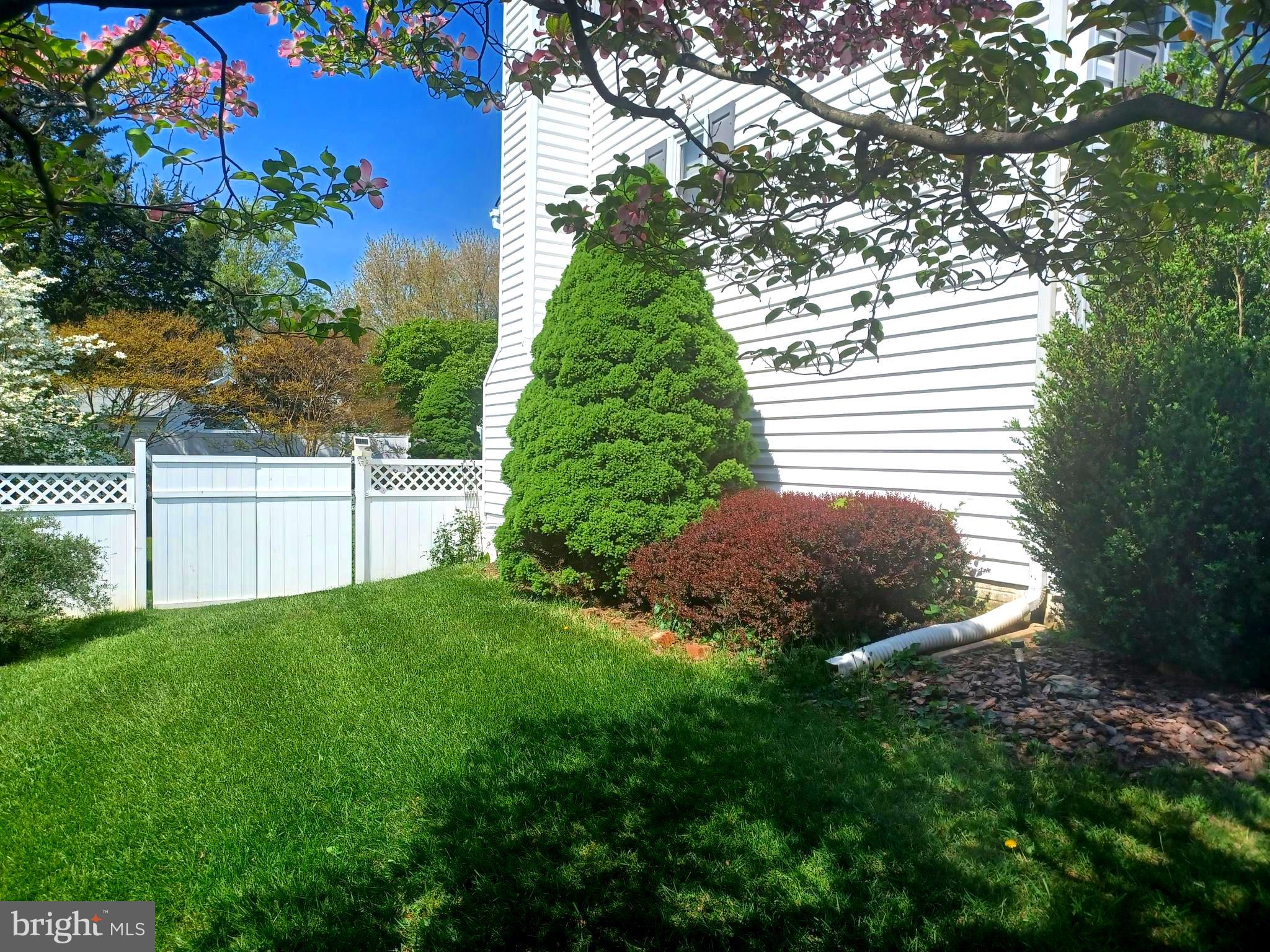 FOUNTAIN VIEW - Residential