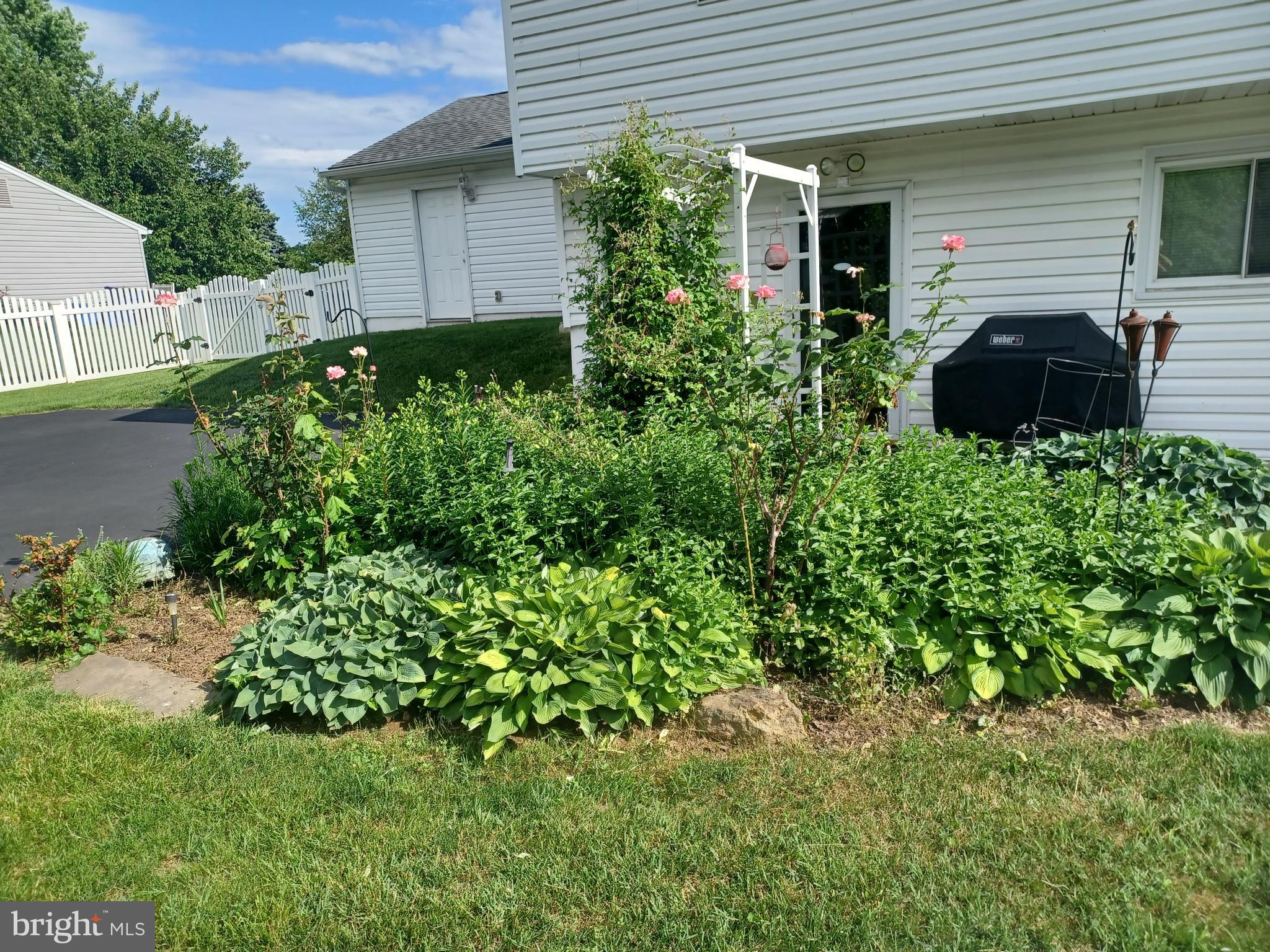 FOUNTAIN VIEW - Residential