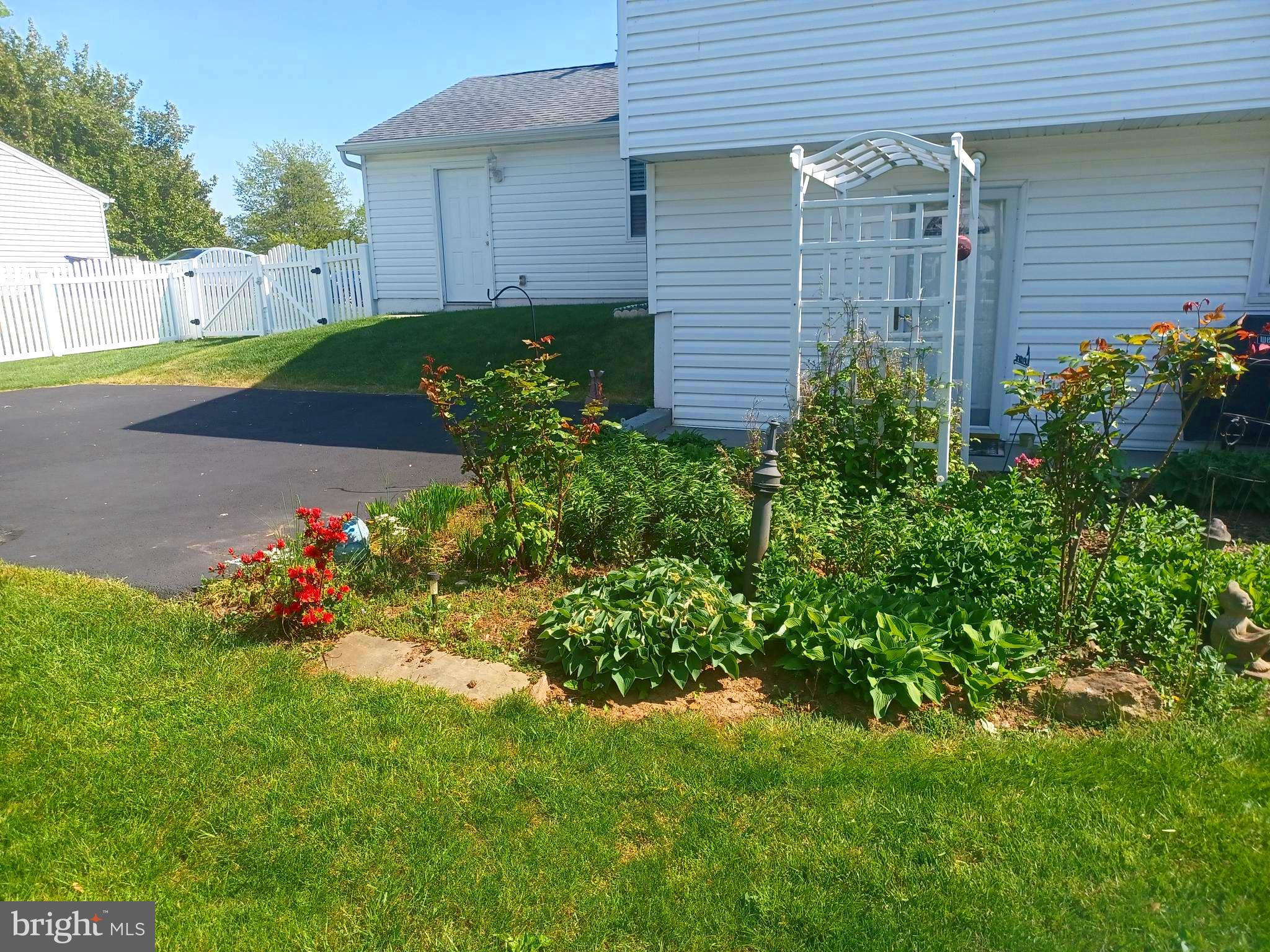 FOUNTAIN VIEW - Residential