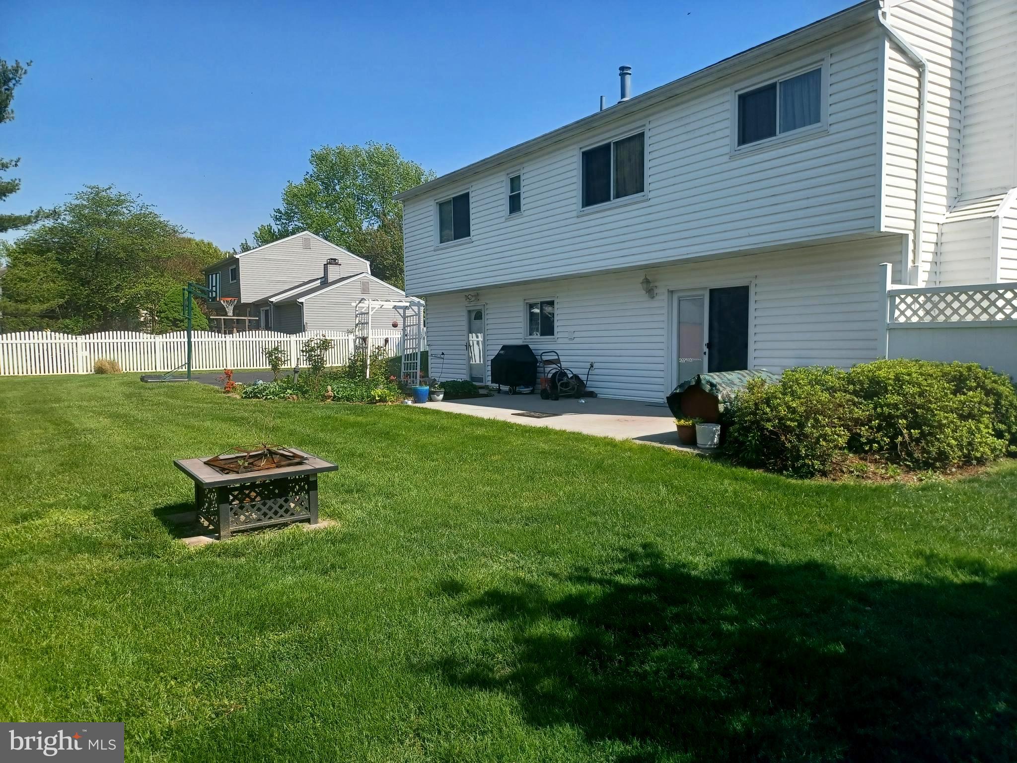 FOUNTAIN VIEW - Residential