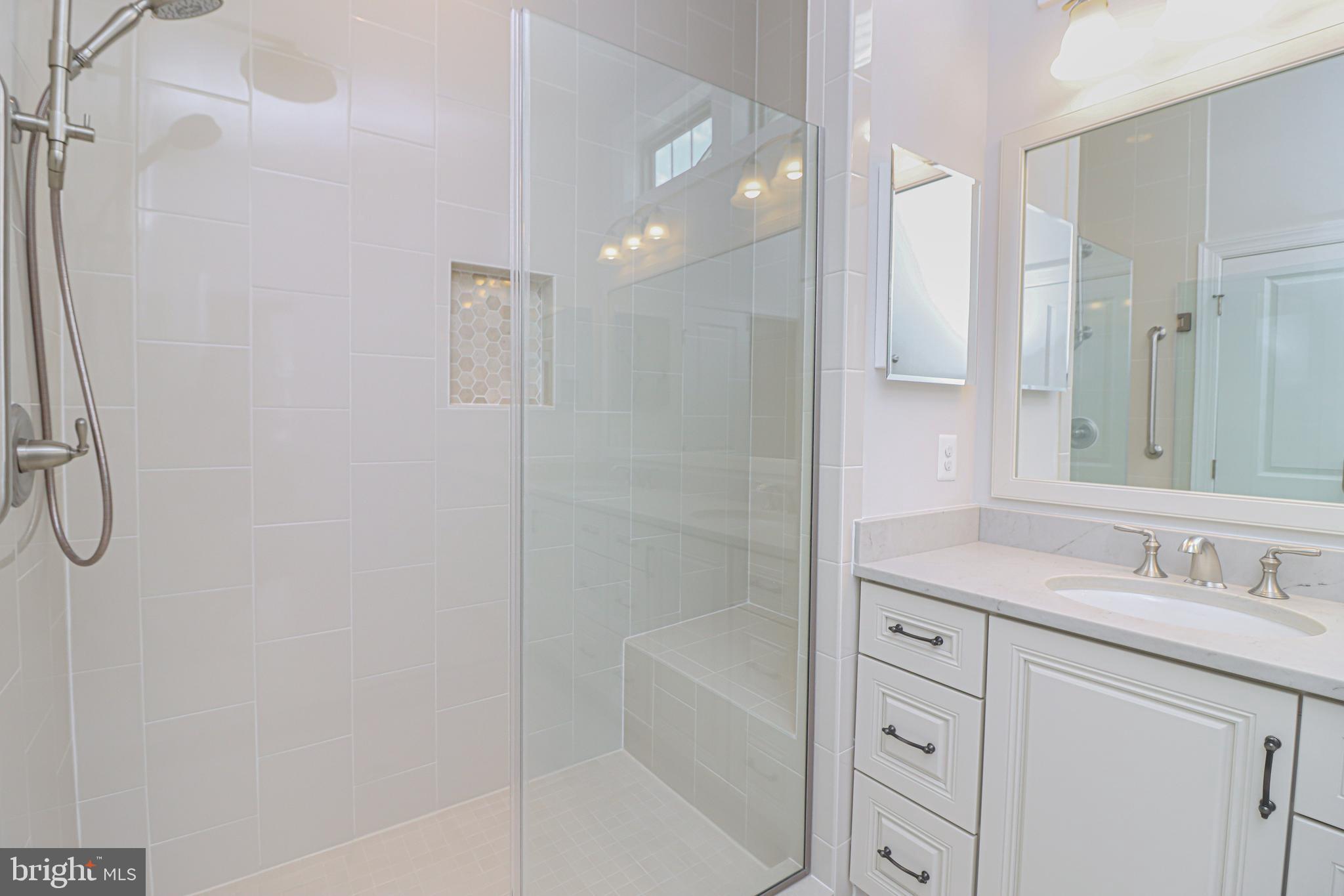 REGENCY AT CREEKSIDE - Residential