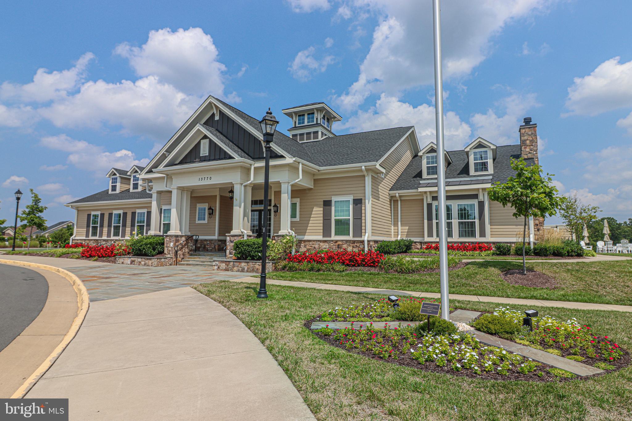 REGENCY AT CREEKSIDE - Residential