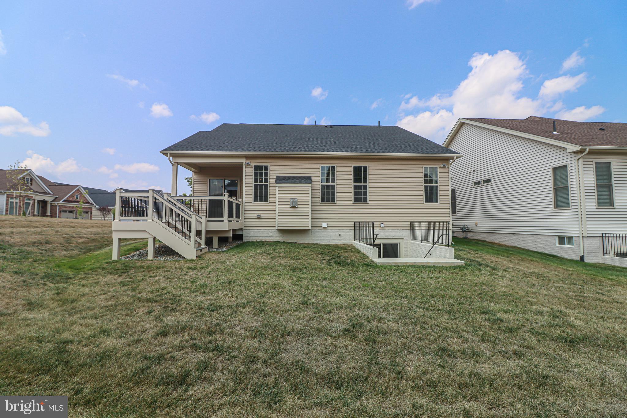 REGENCY AT CREEKSIDE - Residential