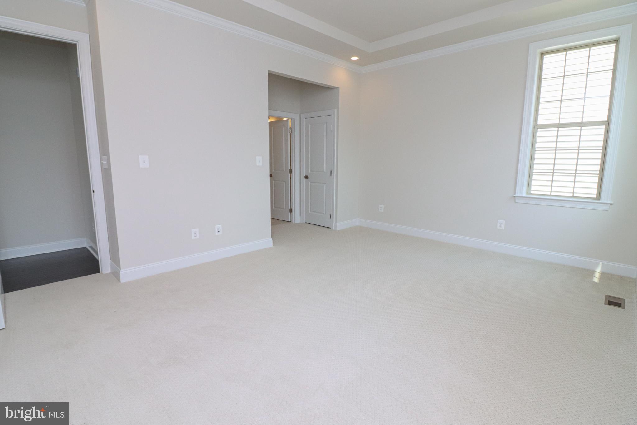 REGENCY AT CREEKSIDE - Residential