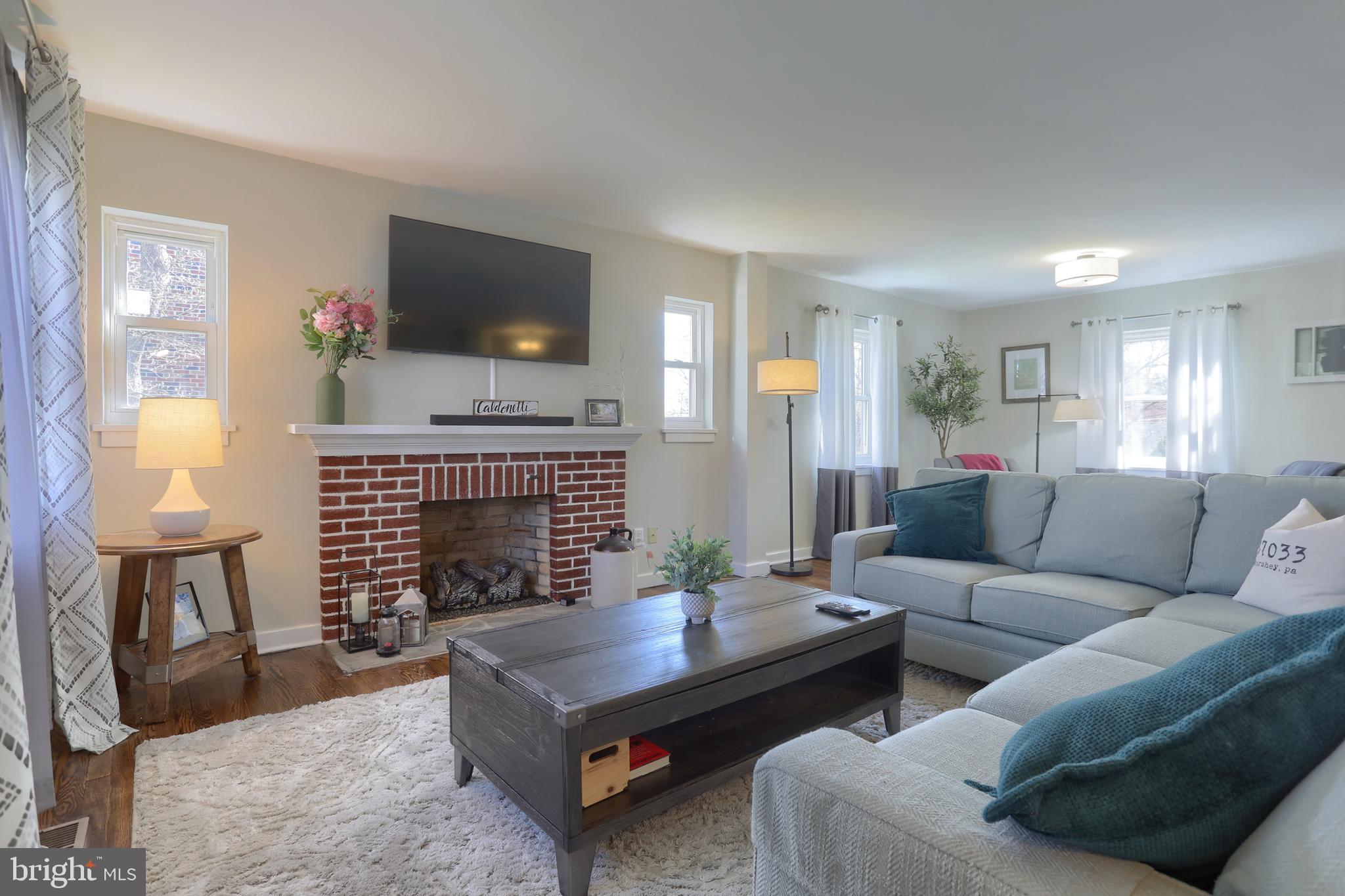 HERSHEY DOWNTOWN - Residential