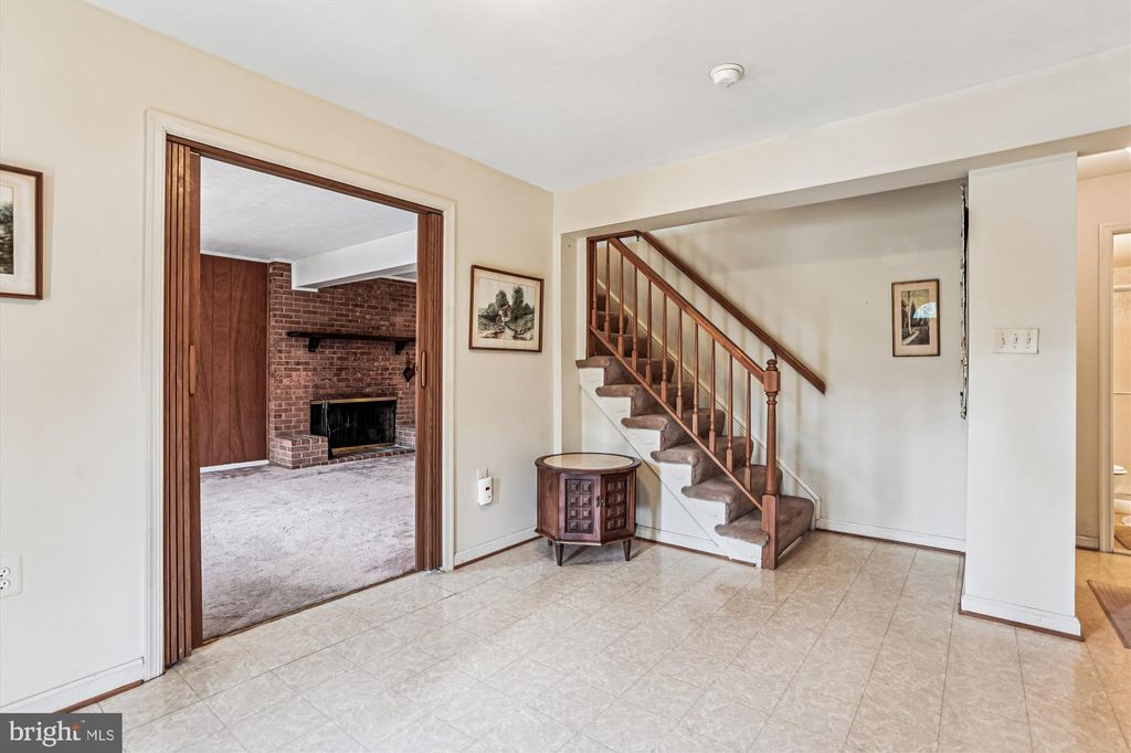 Photo of 8602 Dora Court, ANNANDALE, VA 22003 (MLS # VAFX2267934)