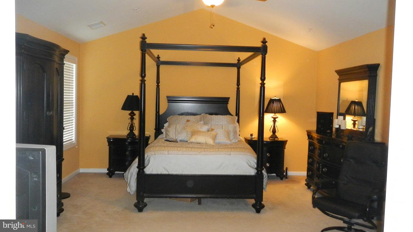 FAIRWOOD-PHASE 2-PLAT 10 - Residential