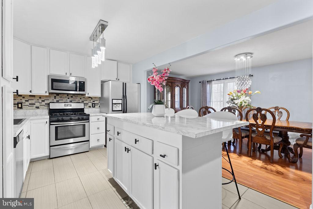 BELMONT AT CARMEL CHURCH - Residential