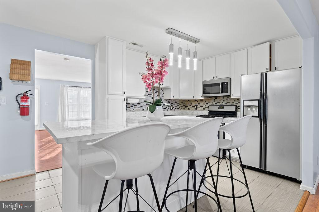 BELMONT AT CARMEL CHURCH - Residential