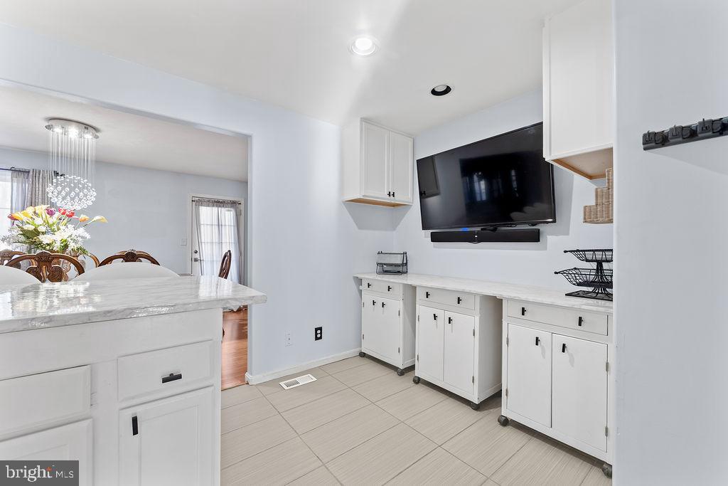 BELMONT AT CARMEL CHURCH - Residential