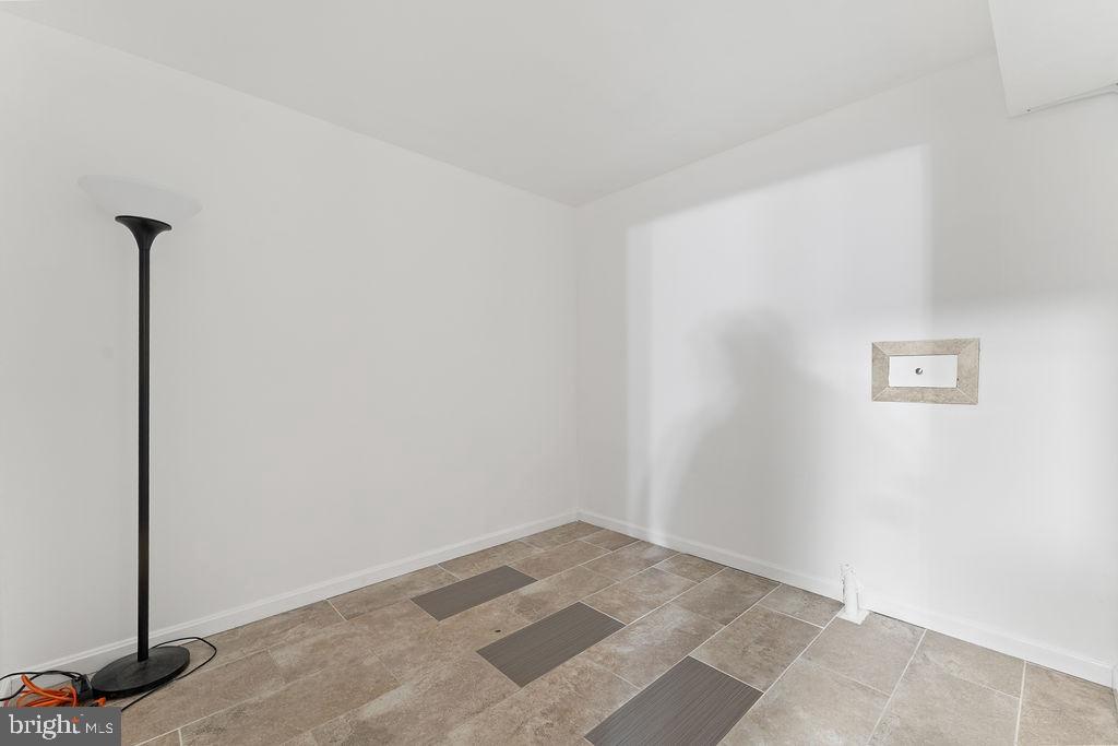 BELMONT AT CARMEL CHURCH - Residential