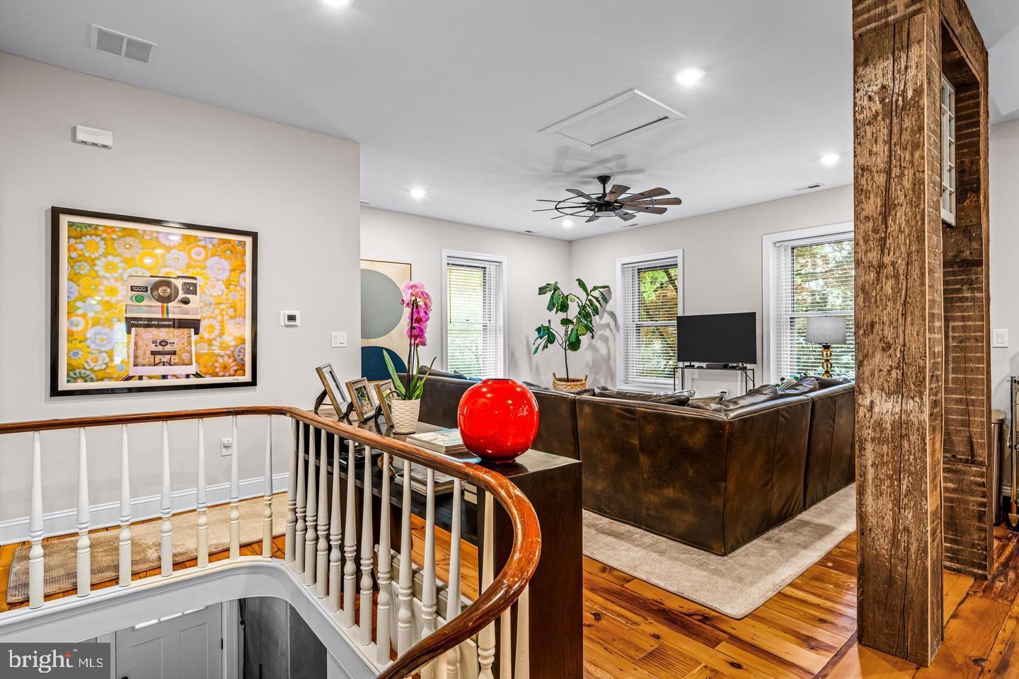 POTTER STREET B- SECOND FLOOR