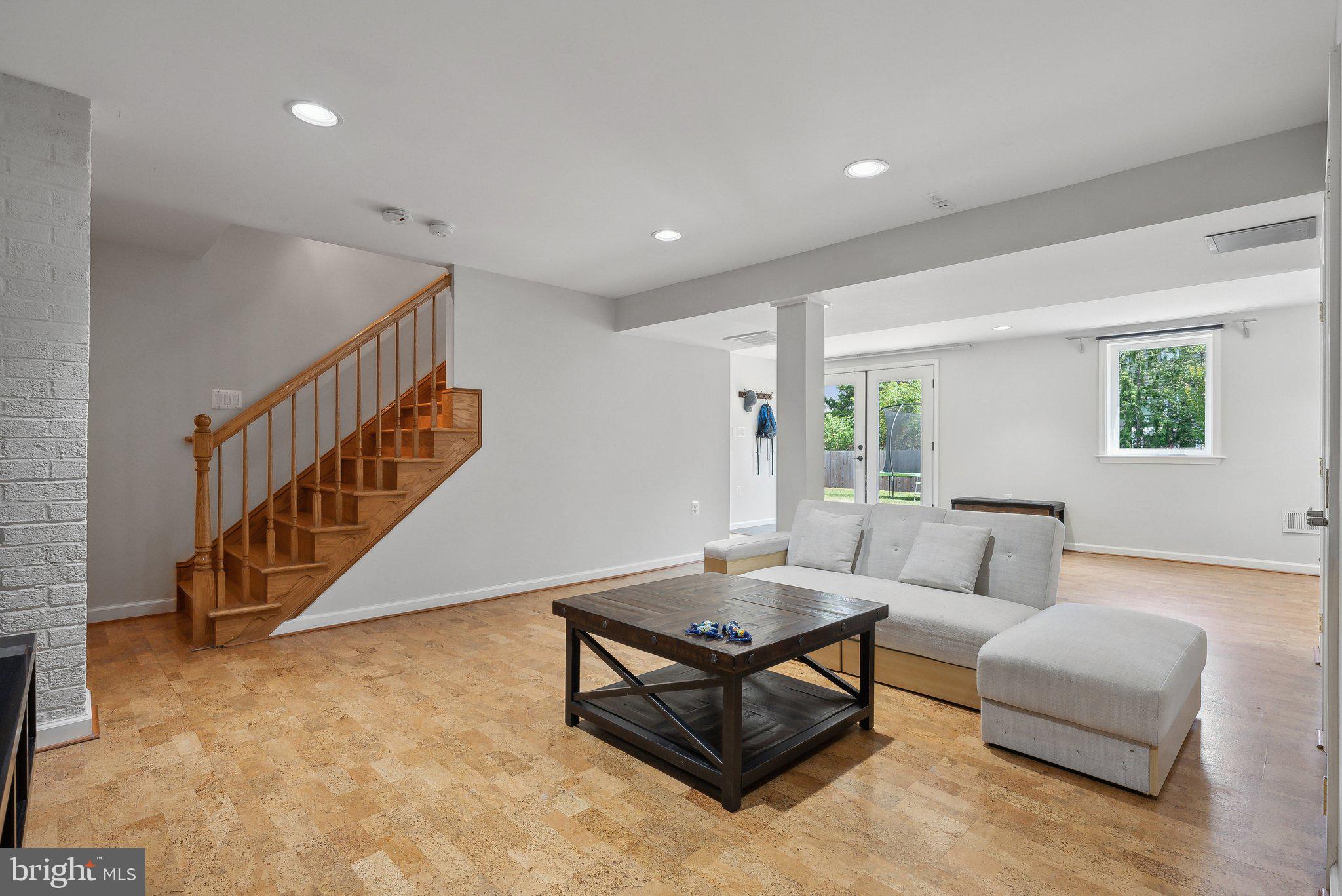 KENT GARDENS - Residential