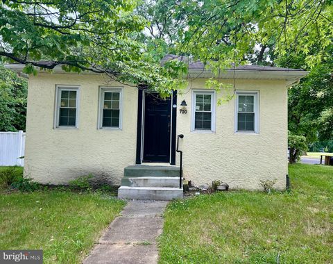 Homes For Sale - 700 Church Road<br/> CHERRY HILL, NJ 08002