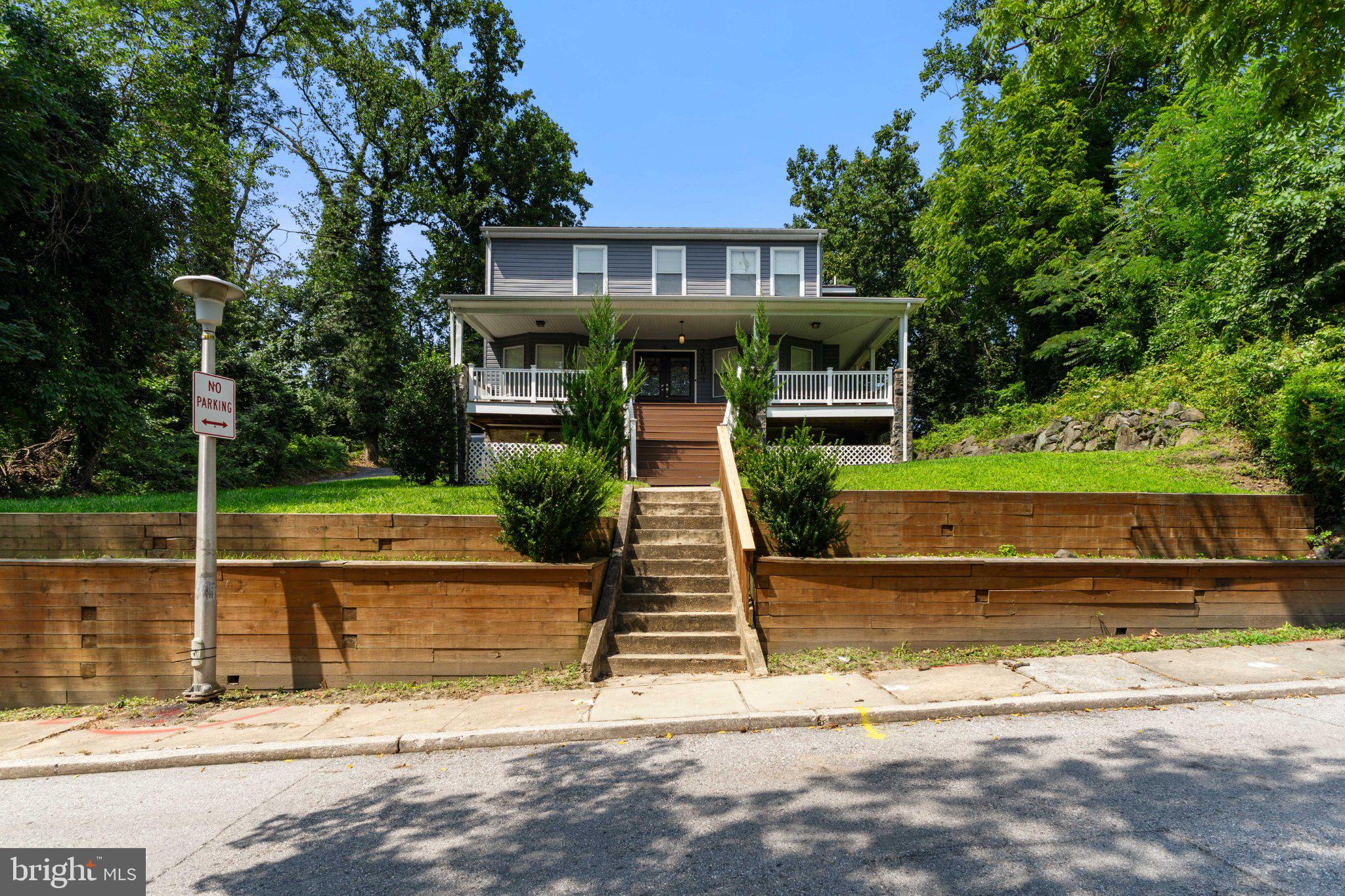 2404 CHELSEA TERRACE