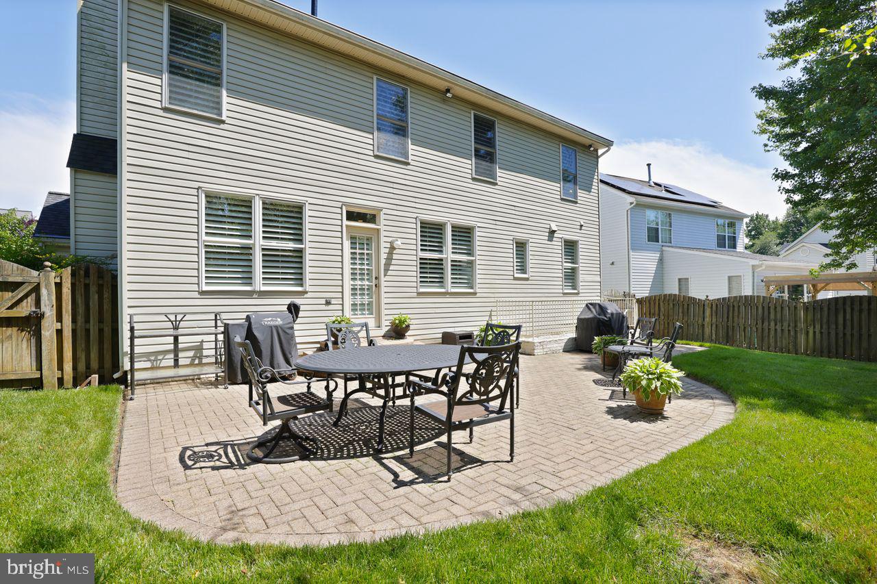 CHAPMAN FARM - Residential