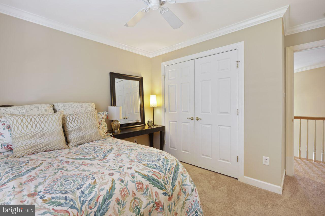 CHAPMAN FARM - Residential