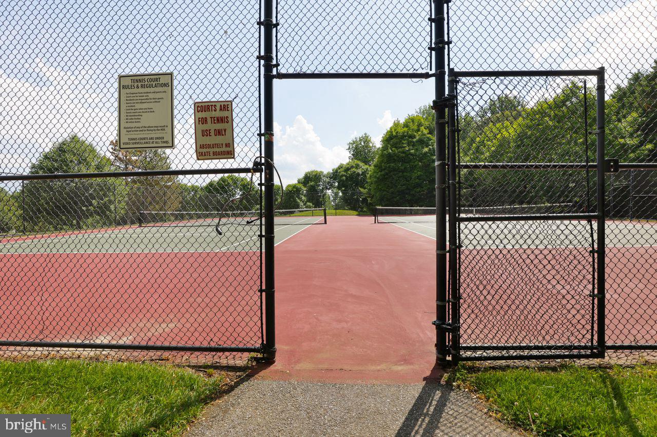 CHAPMAN FARM - Residential