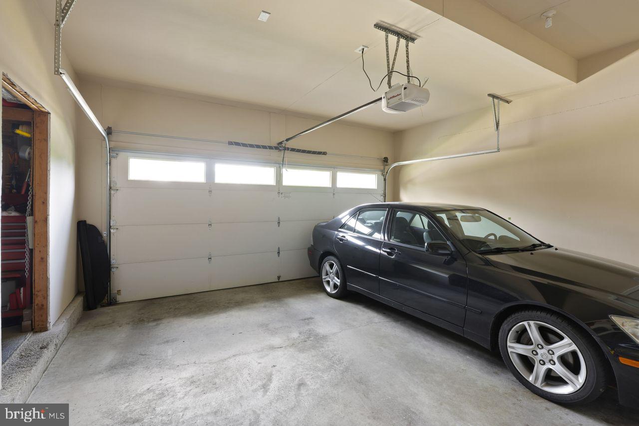 CHAPMAN FARM - Residential