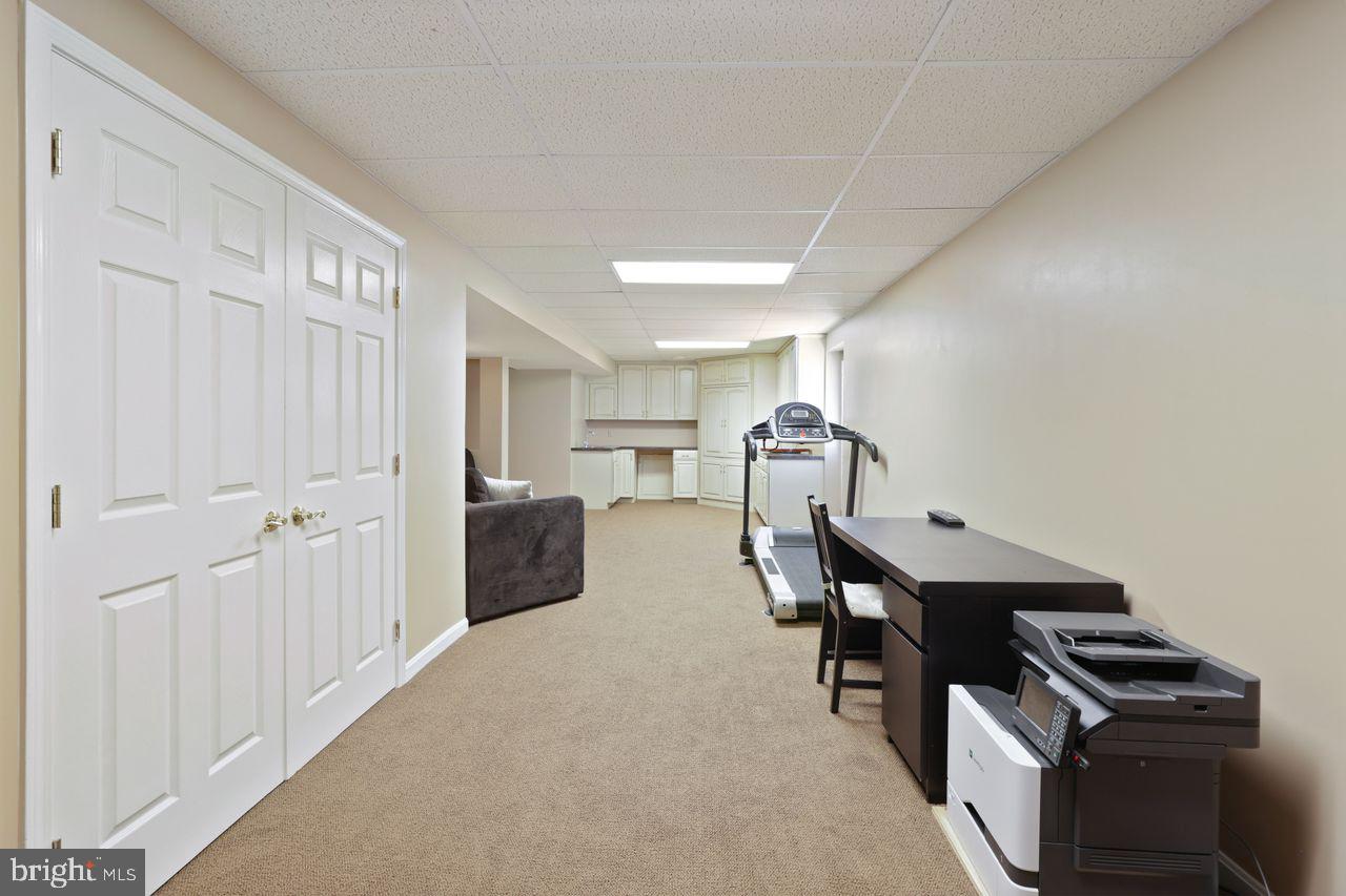 CHAPMAN FARM - Residential