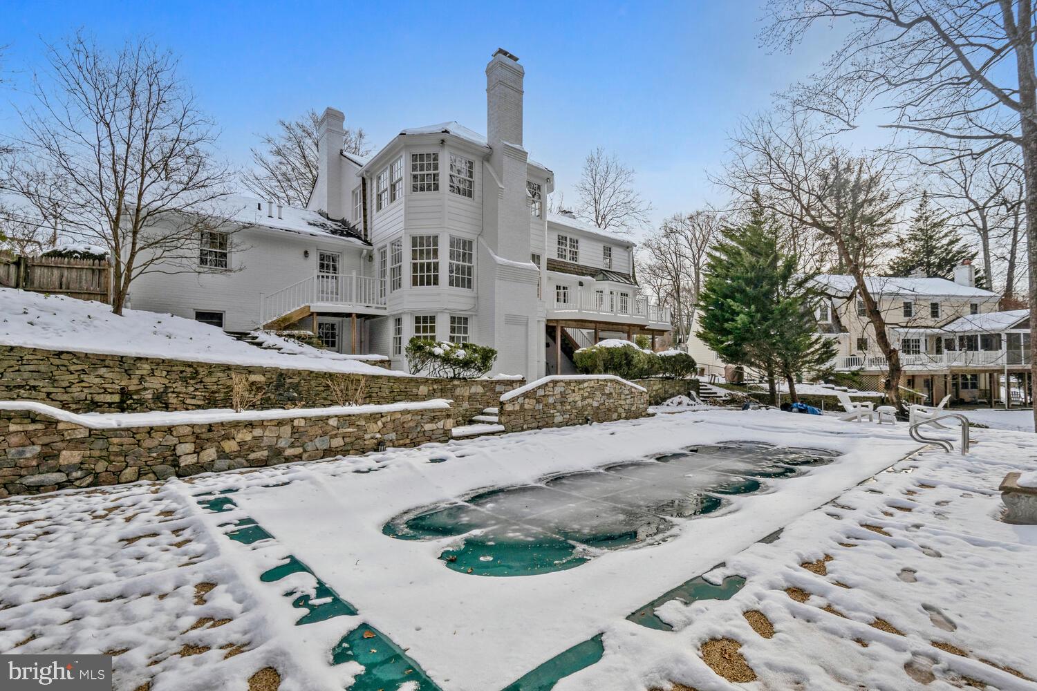 SMITHFIELD - Residential