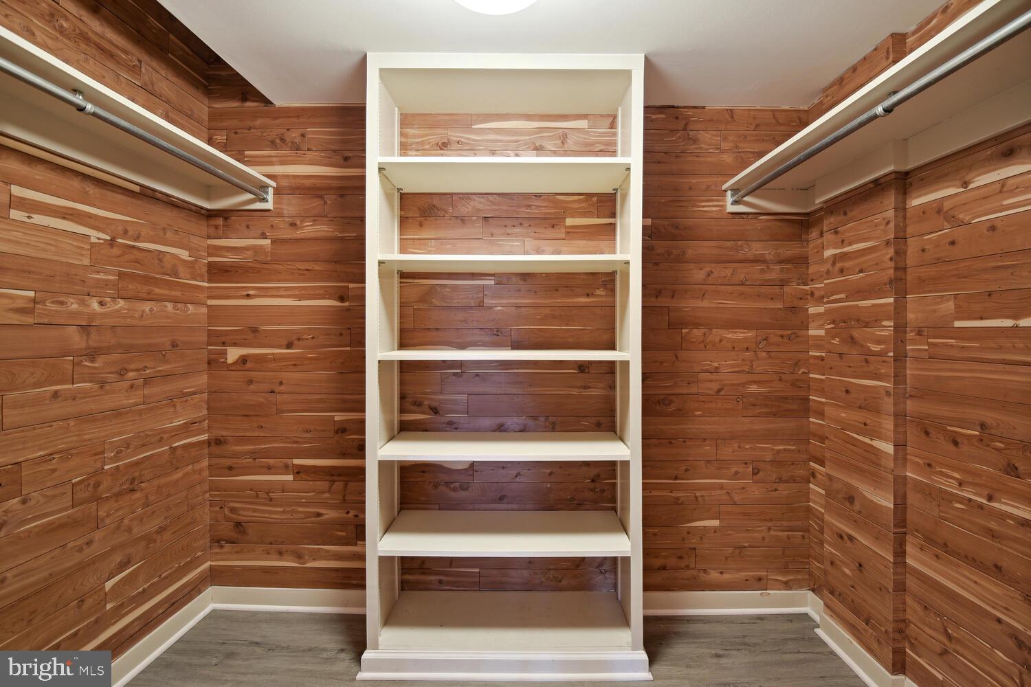 SMITHFIELD - Residential