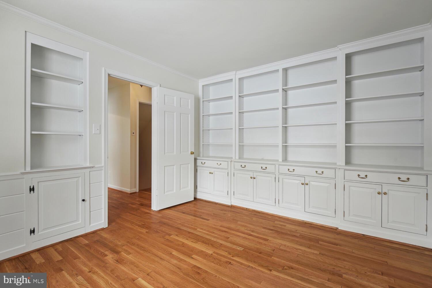 SMITHFIELD - Residential