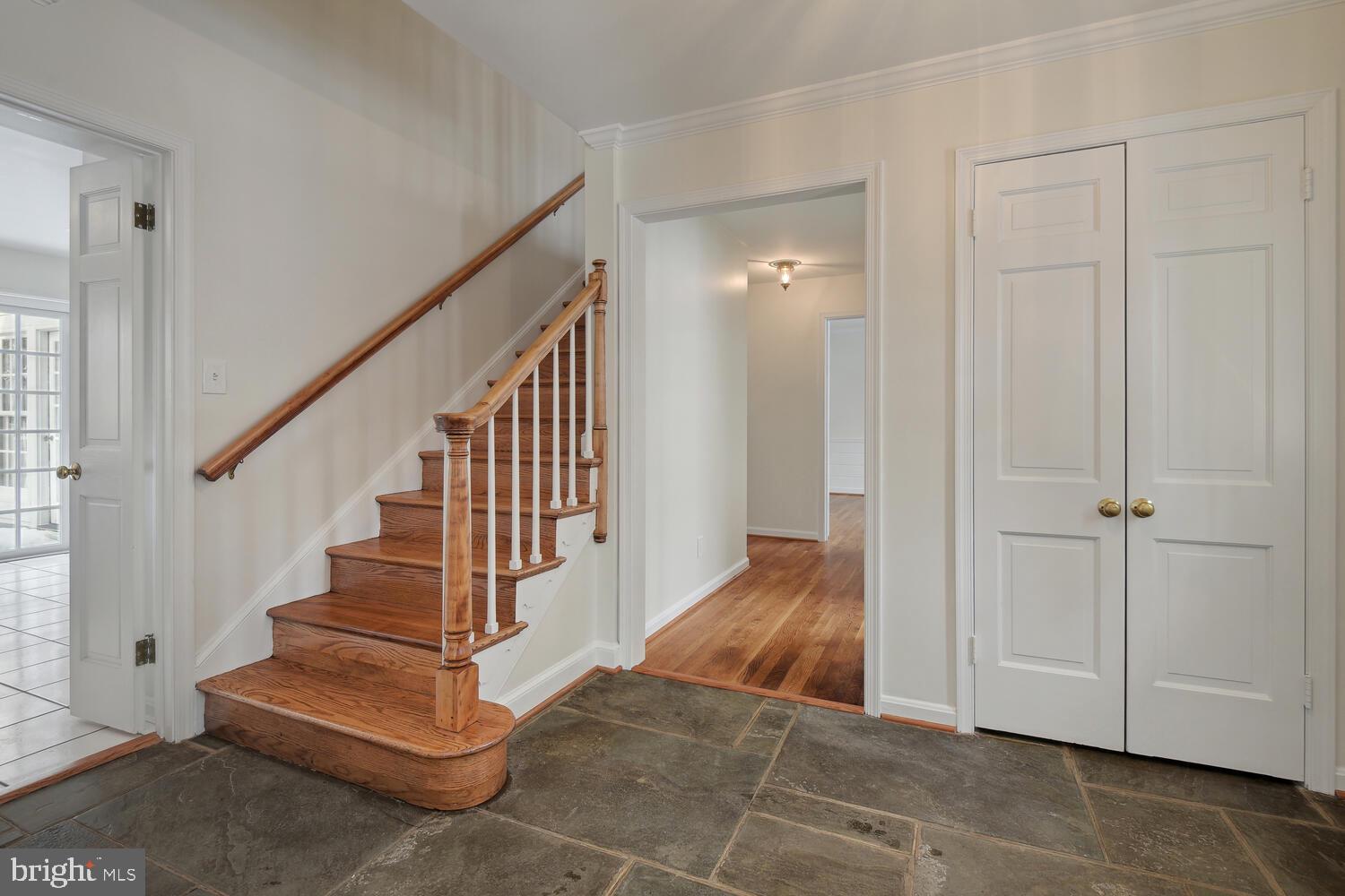 SMITHFIELD - Residential