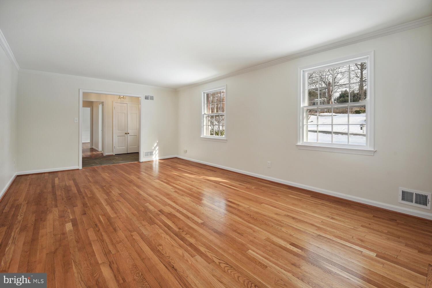 SMITHFIELD - Residential