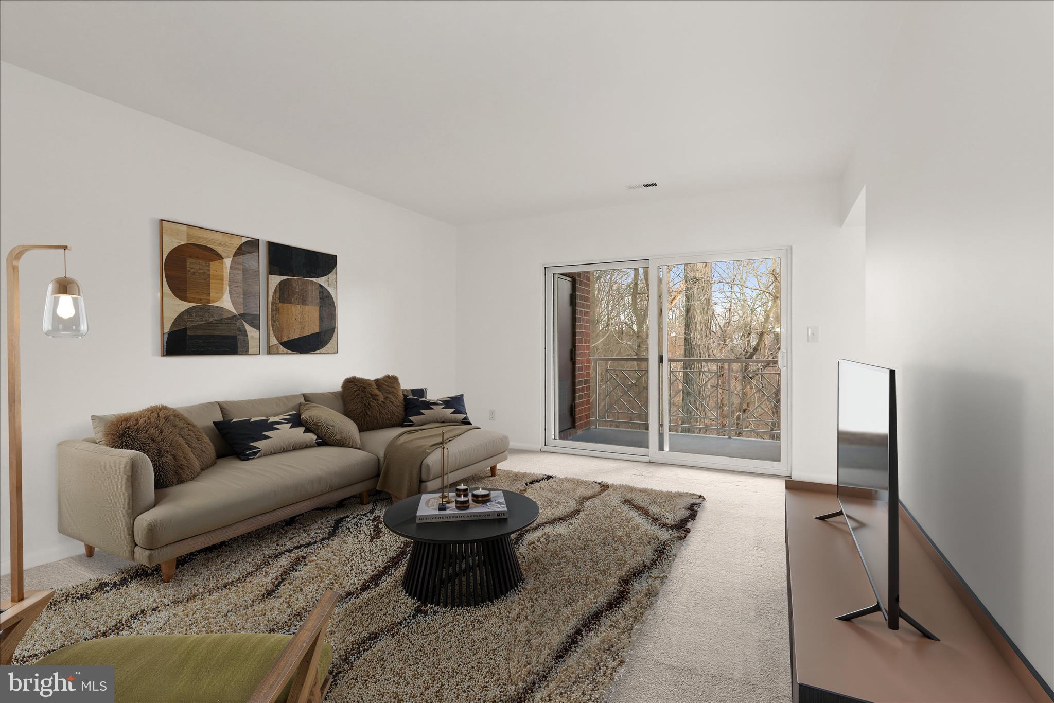 STAPLETON COURT GARDEN - Residential