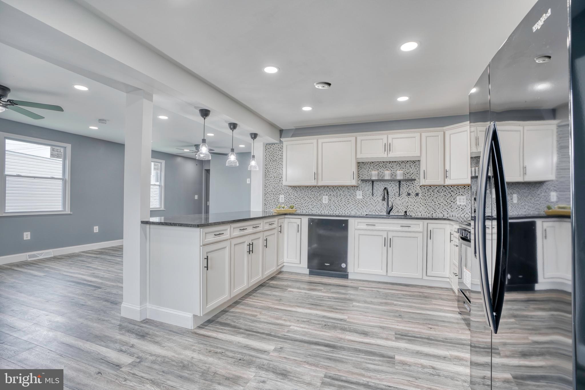 MURRAY POINT - Residential