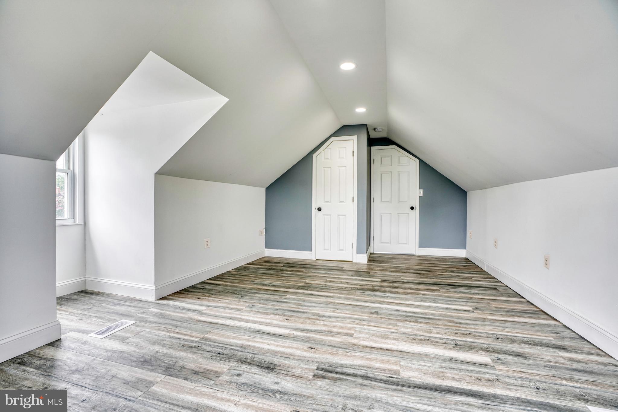 MURRAY POINT - Residential