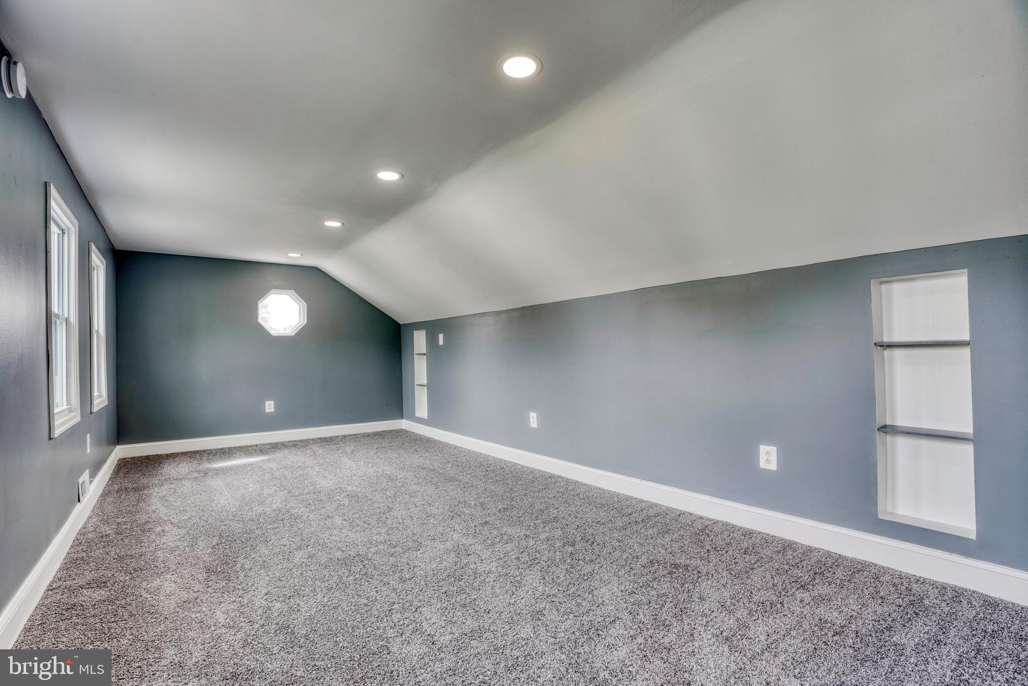 MURRAY POINT - Residential