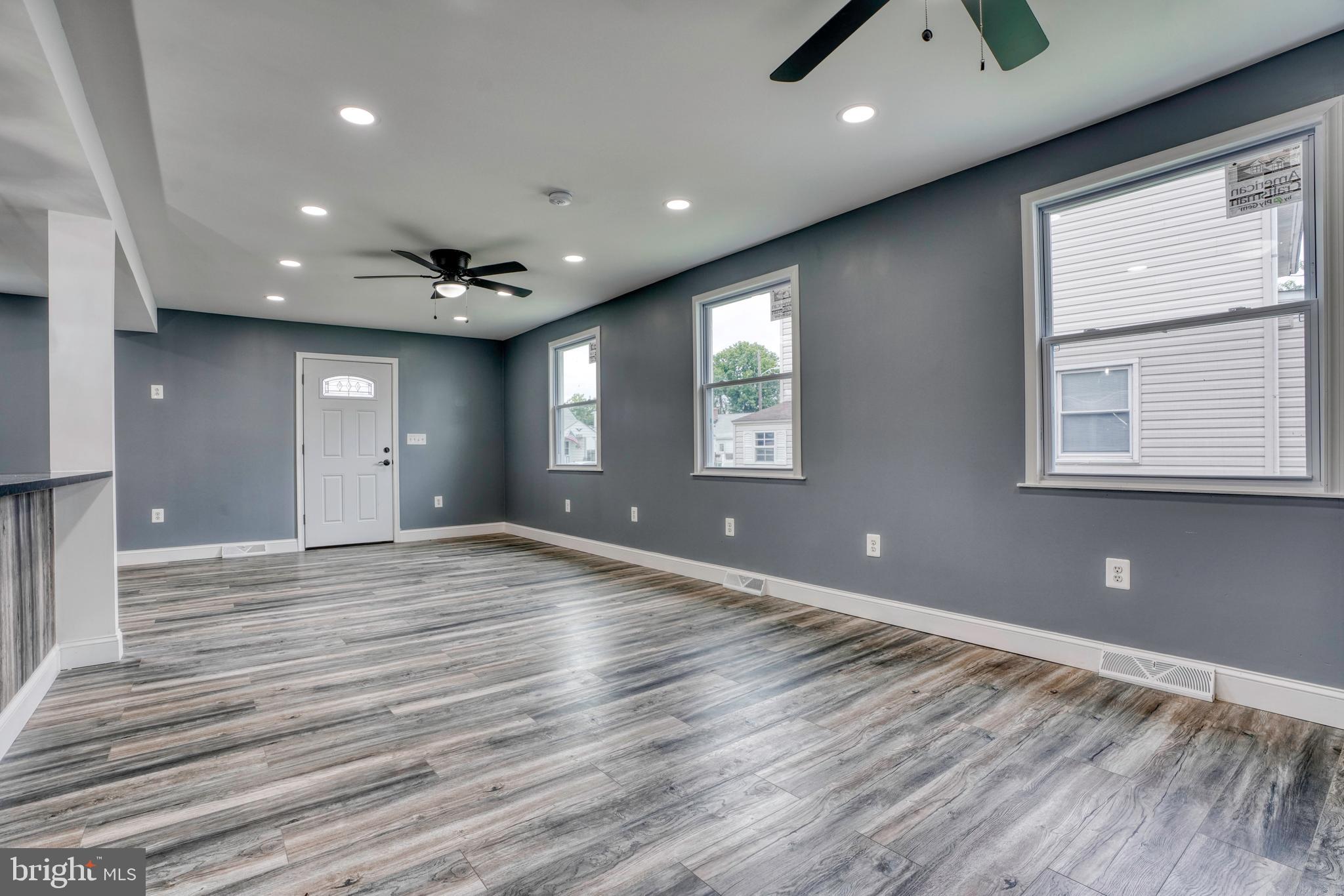 MURRAY POINT - Residential