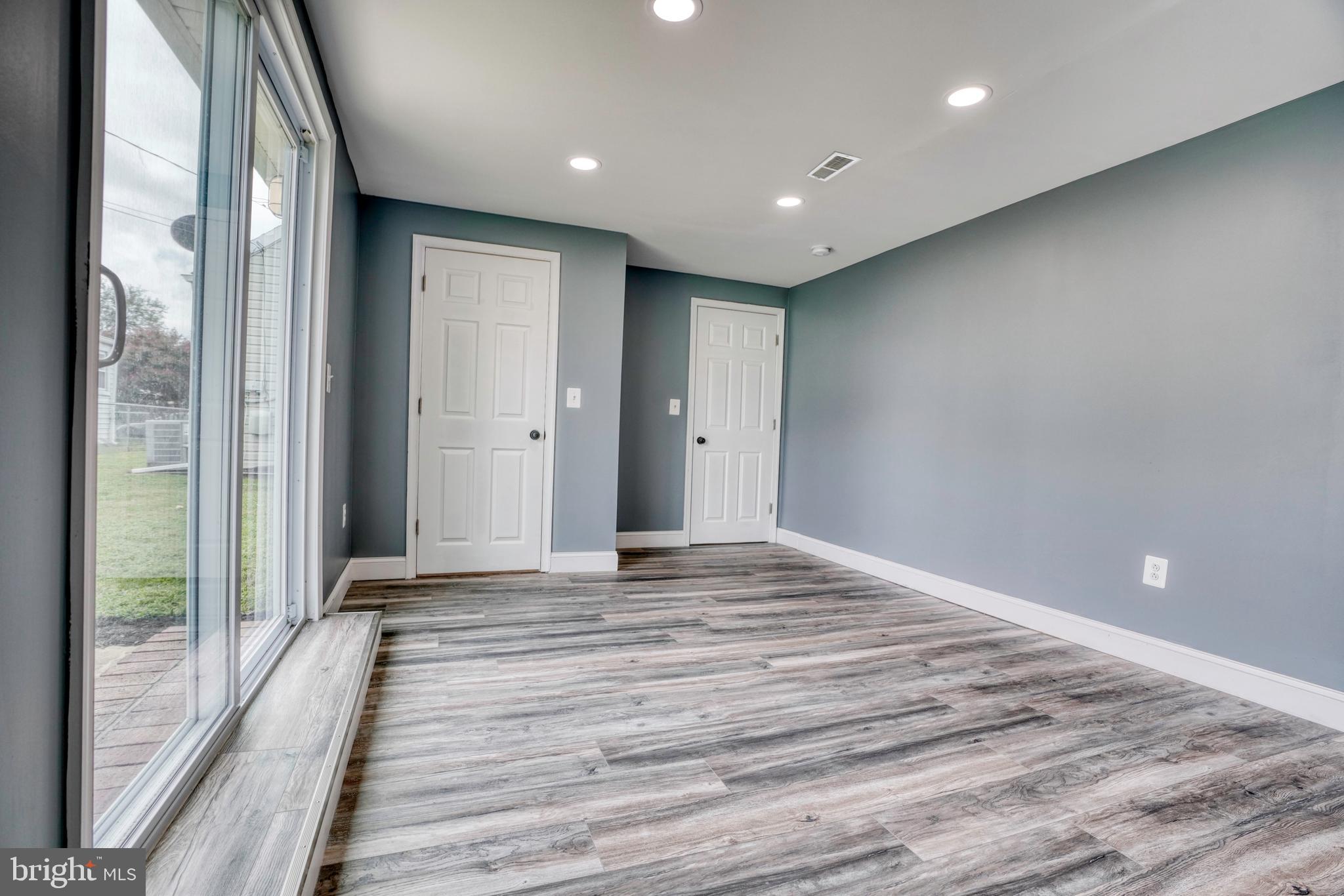 MURRAY POINT - Residential