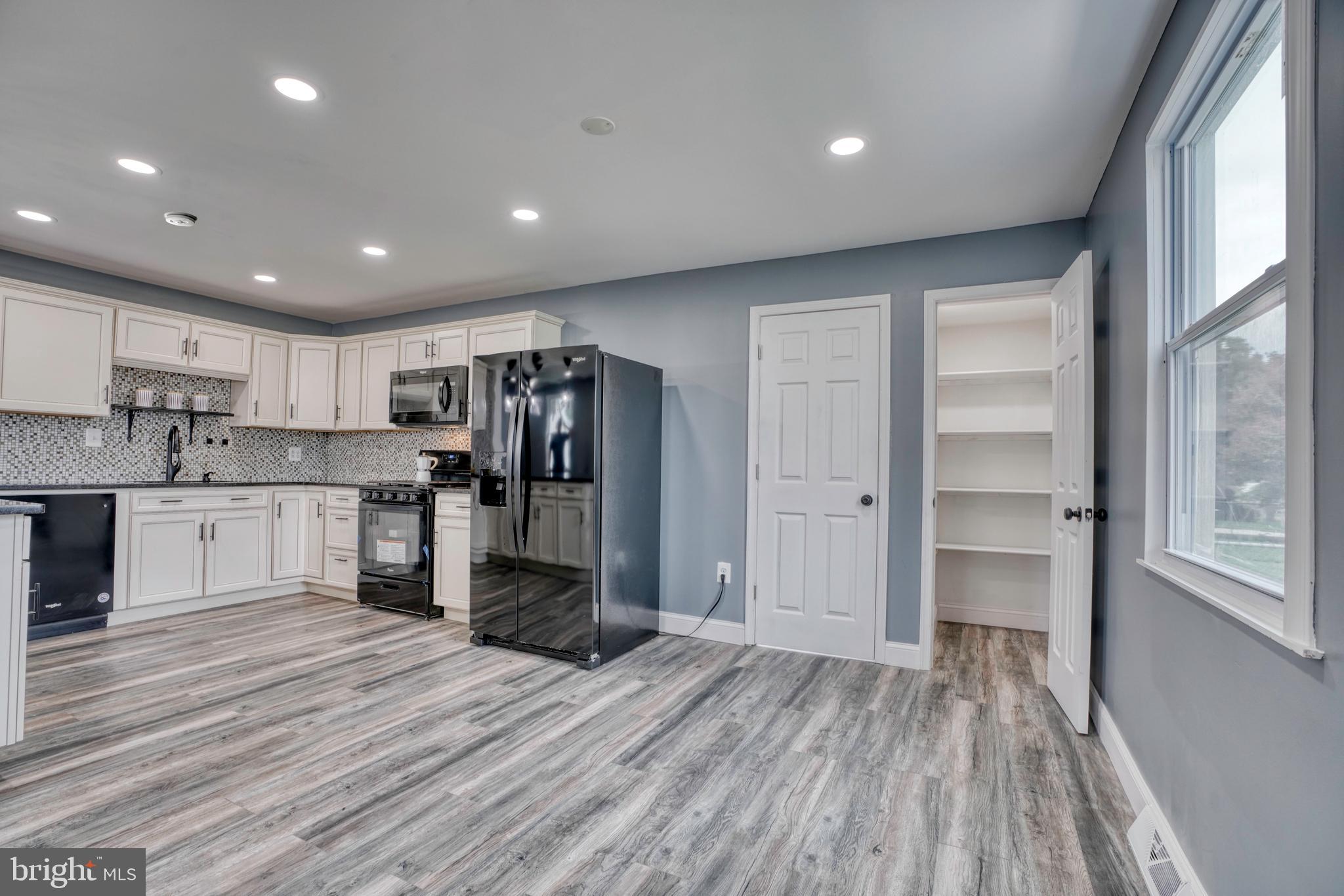 MURRAY POINT - Residential