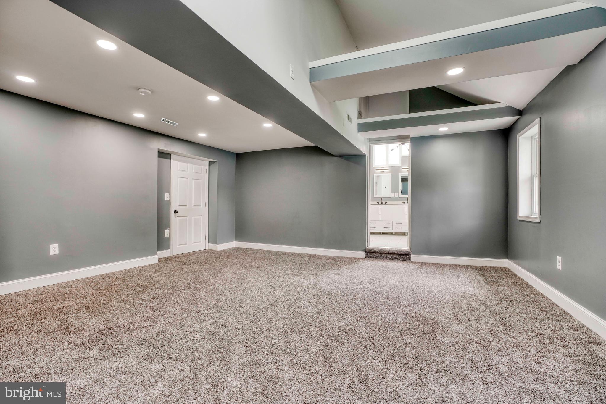 MURRAY POINT - Residential