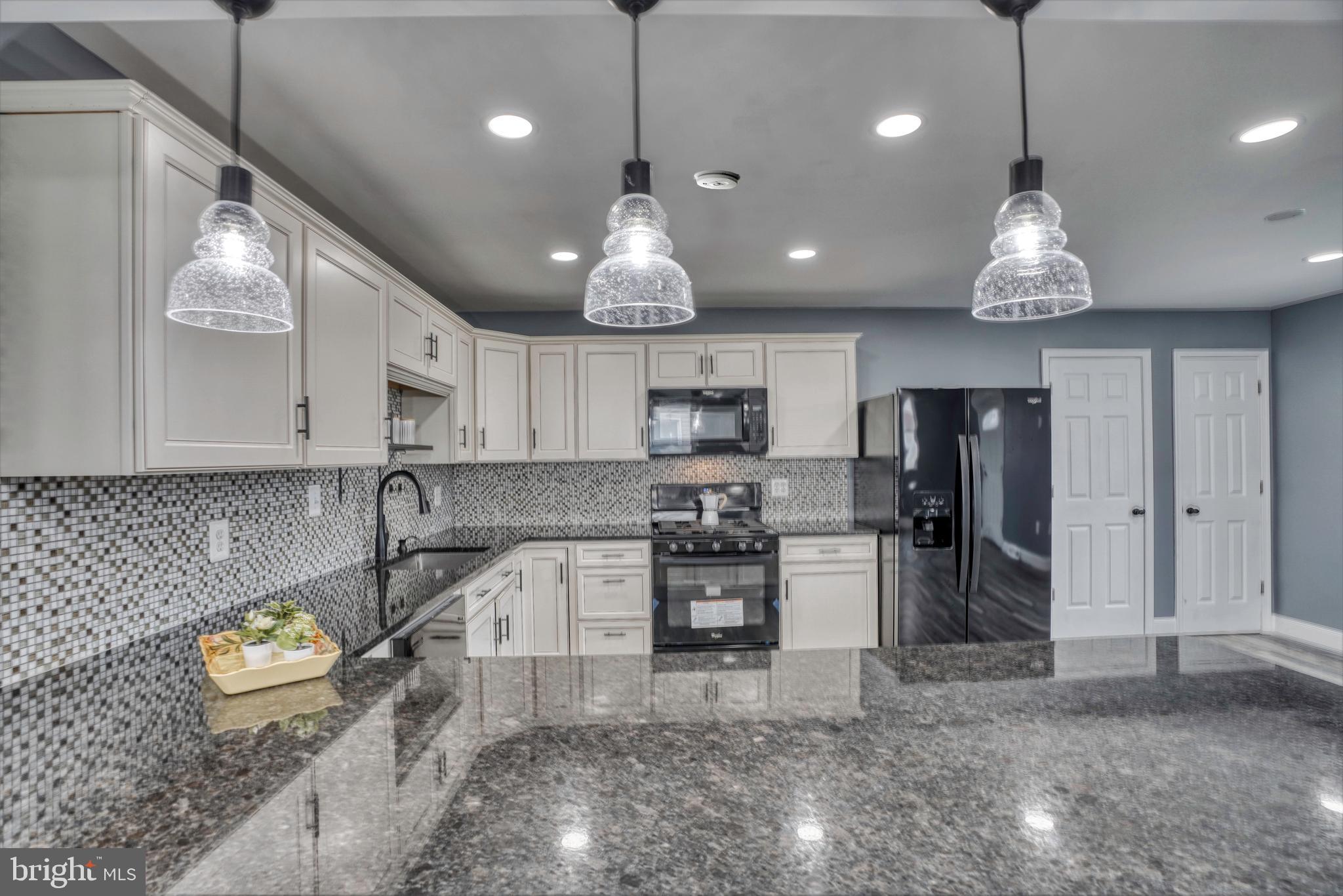 MURRAY POINT - Residential