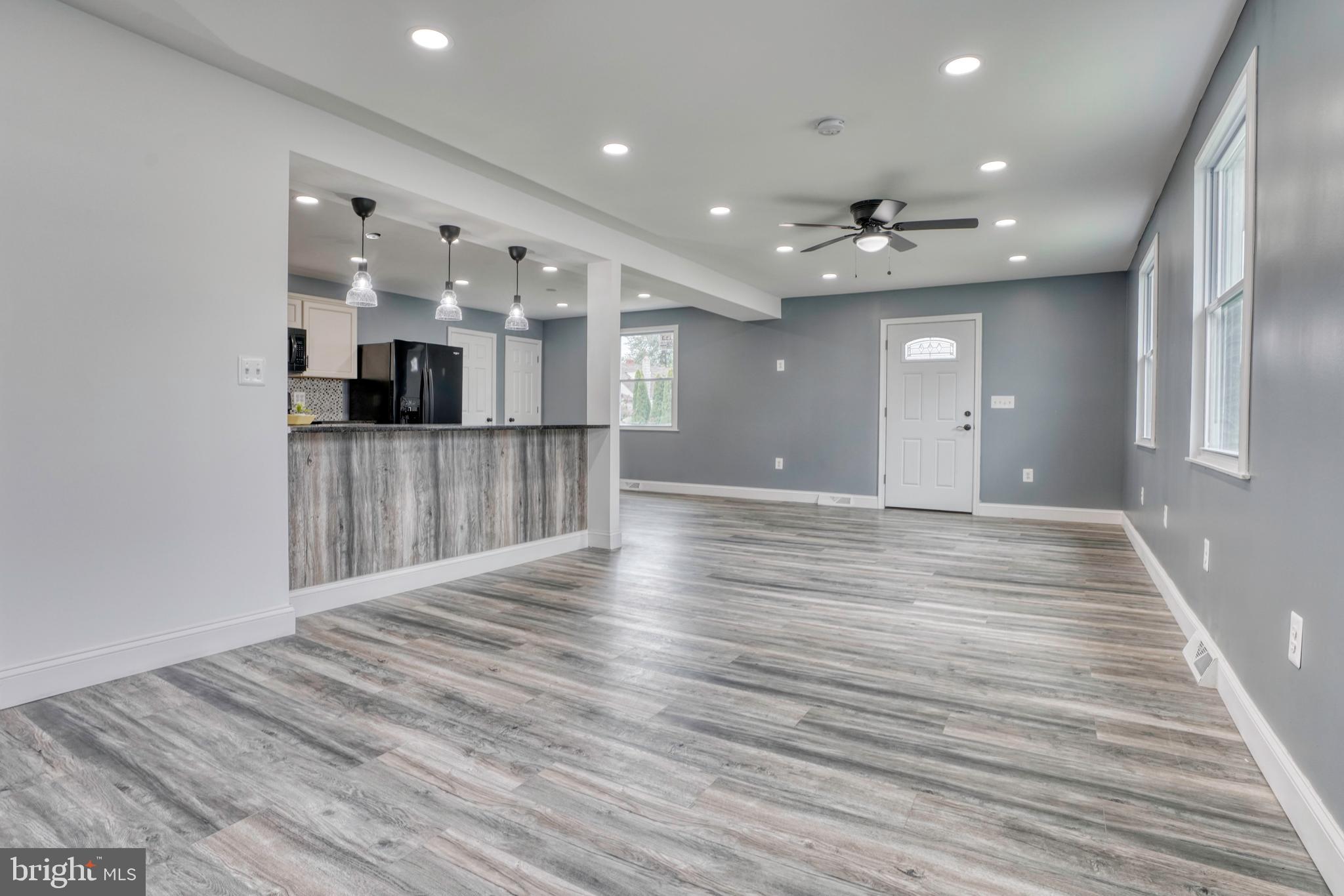 MURRAY POINT - Residential